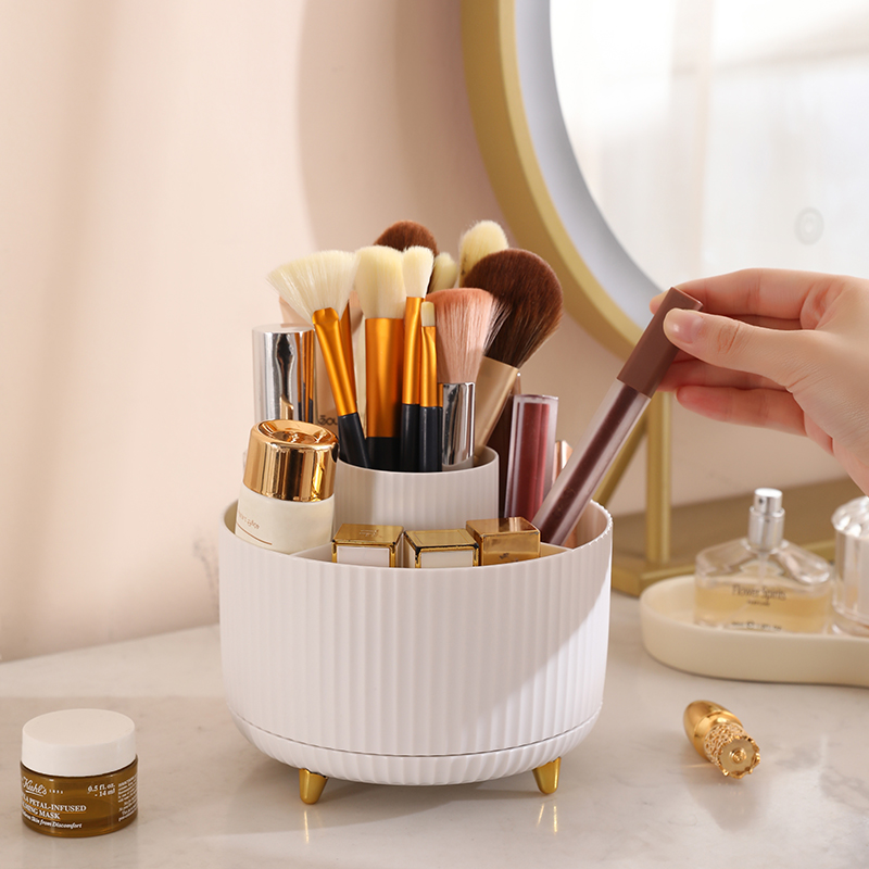 1Pcs 360° Rotating Makeup Brus - Office Furniture Installation recension och pris